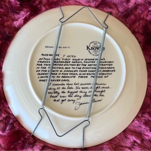 Knowles ‘Fish Story’ Collectible Plate 1983 - Picture 3 of 4